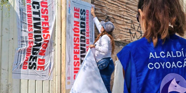 Coyoacán suspende obras irregulares al no exhibir permisos