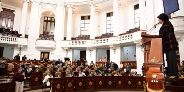 Certeza jurídica y atención a víctimas de explosión, el reclamo en el Congreso capitalino