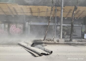 Colapsa edificio dañado desde 2017 en San Antonio Abad y desata sospechas por obras rumbo al Mundial