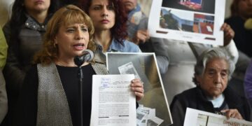 ¡Los Ojos de la Capital!