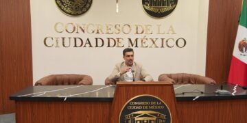 “No hay comunicación”: Sesma lanza crítica directa al Gobierno tras irrupción violenta en Donceles