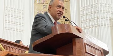 Alertan en CDMX: uñas moradas y desmayos pueden ser señal de hipertensión pulmonar