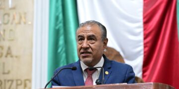 Buscan que jóvenes de barrios escriban su historia en CDMX