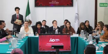 Morena convierte comparecencia de Casarín en pasarela de aplausos y omite crisis en Álvaro Obregón