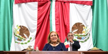 Congreso reconoce a mujeres parteras; Paulina Pérez reivindica saberes ancestrales