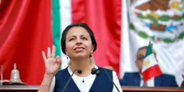 Congreso CDMX aprueba Ley de Cuidados; Liz Salgado exige vigilancia, transparencia y servicios para familias