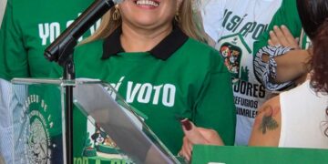 Paulina Pérez respalda freno al hacinamiento animal