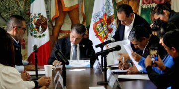 Suman esfuerzos Coyoacán e INEA por la alfabetización