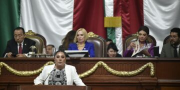 Morena defiende UTOPÍAS y gasto en agua de Brugada